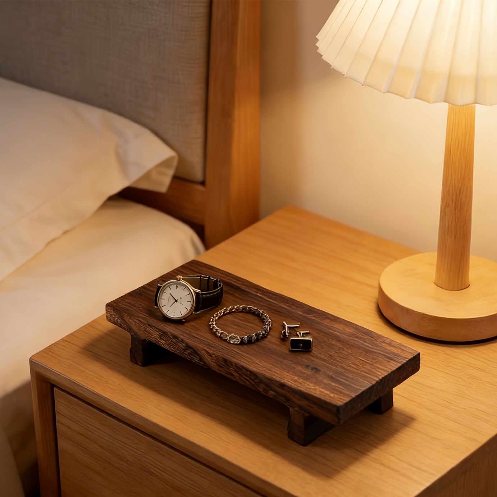 صينية خشبية عتيقة للزينة، صيني - مراجعة Zara Home Bathroom Tray وسعره